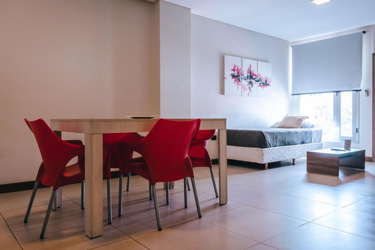 H1 Apartments Hotel Сан-Фернандо-дель-Валье-де-Катамарка Экстерьер фото